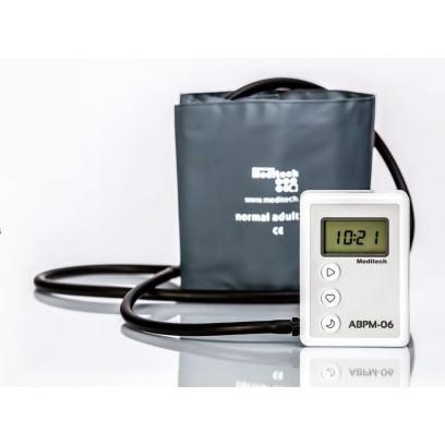 Добовий монітор артеріального тиску ABPM-06